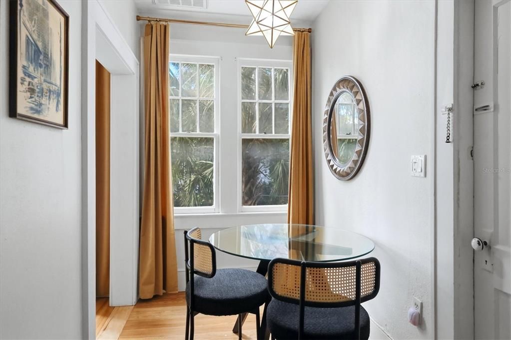 En Venta: $420,000 (2 camas, 1 baños, 1426 Pies cuadrados)