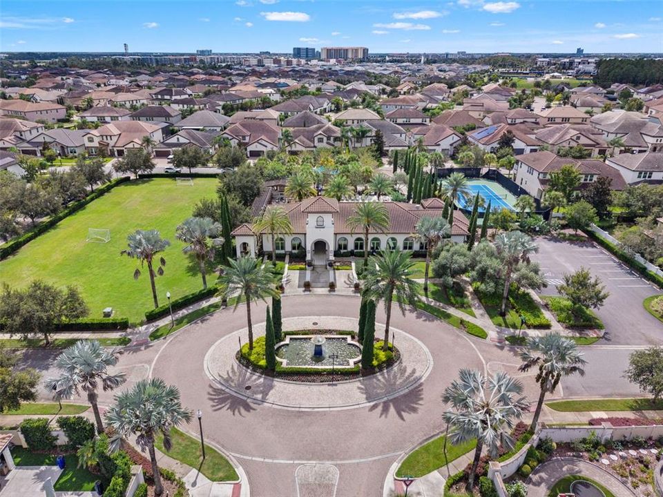 En Venta: $899,000 (4 camas, 3 baños, 2748 Pies cuadrados)