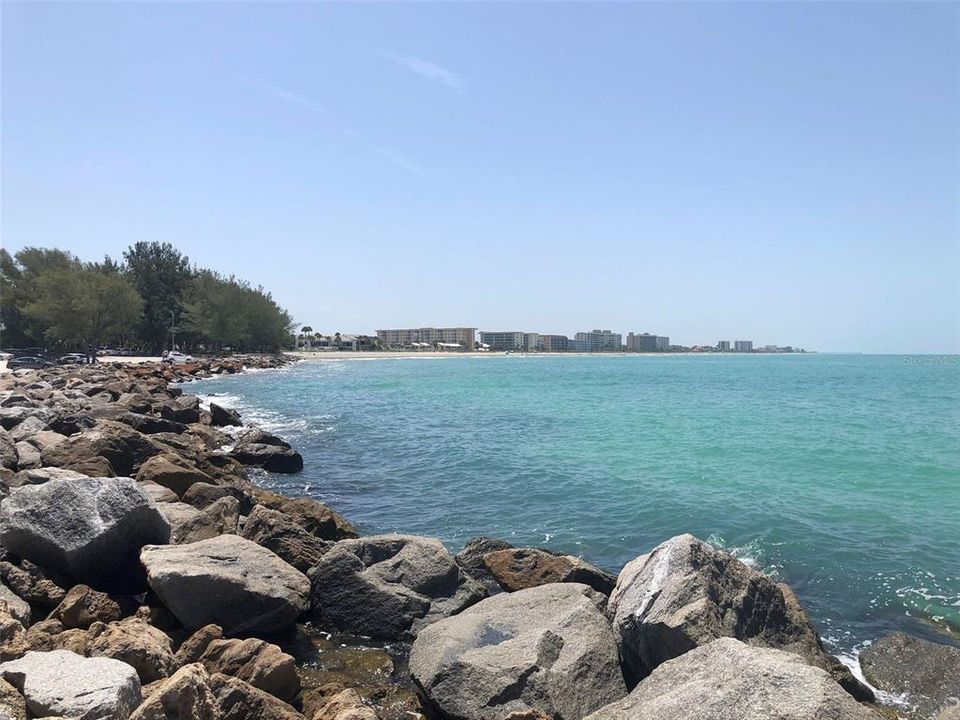 На продажу: $319,900 (2 спален, 2 ванн, 1405 Квадратных фут)