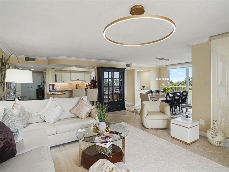 На продажу: $1,295,000 (2 спален, 2 ванн, 1602 Квадратных фут)