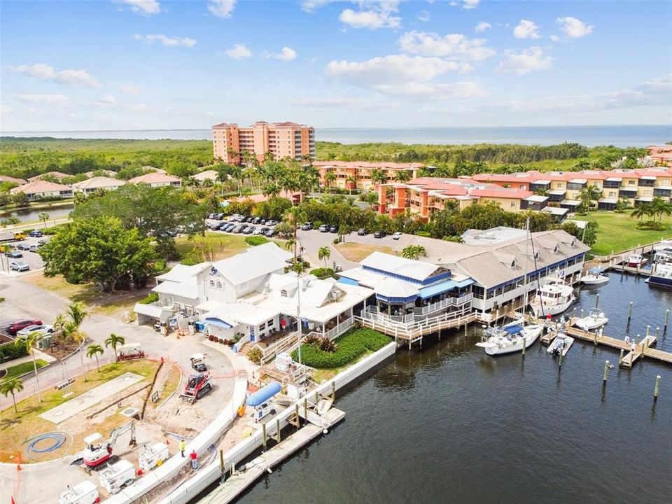En Venta: $274,999 (2 camas, 2 baños, 809 Pies cuadrados)