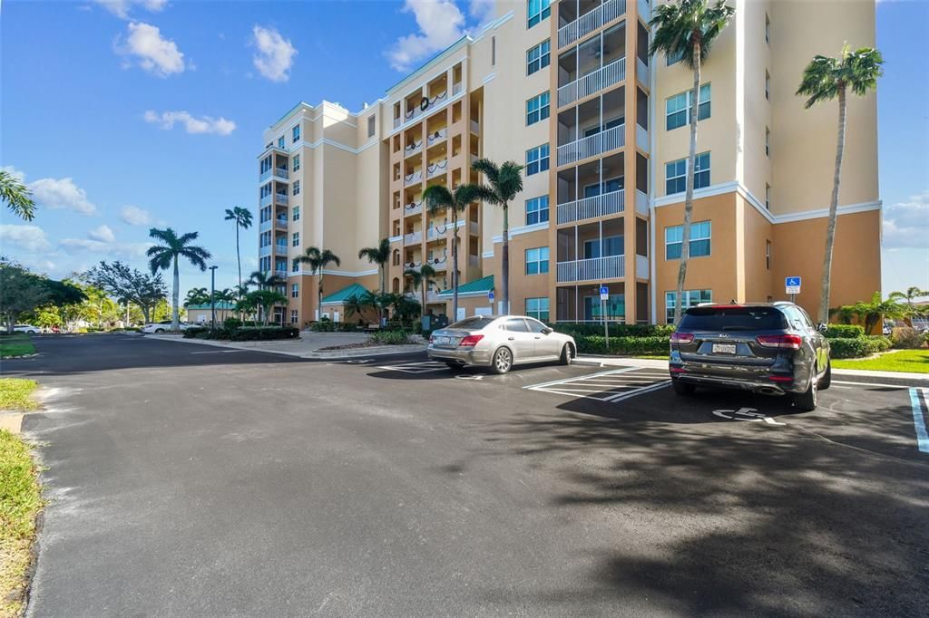 En Venta: $274,999 (2 camas, 2 baños, 809 Pies cuadrados)