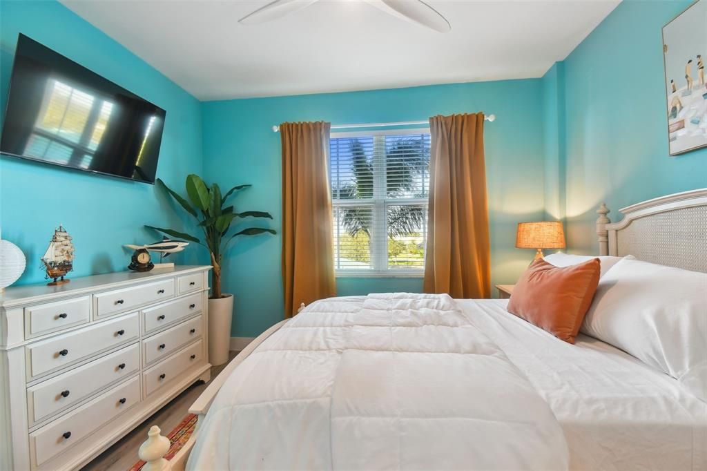 En Venta: $274,999 (2 camas, 2 baños, 809 Pies cuadrados)