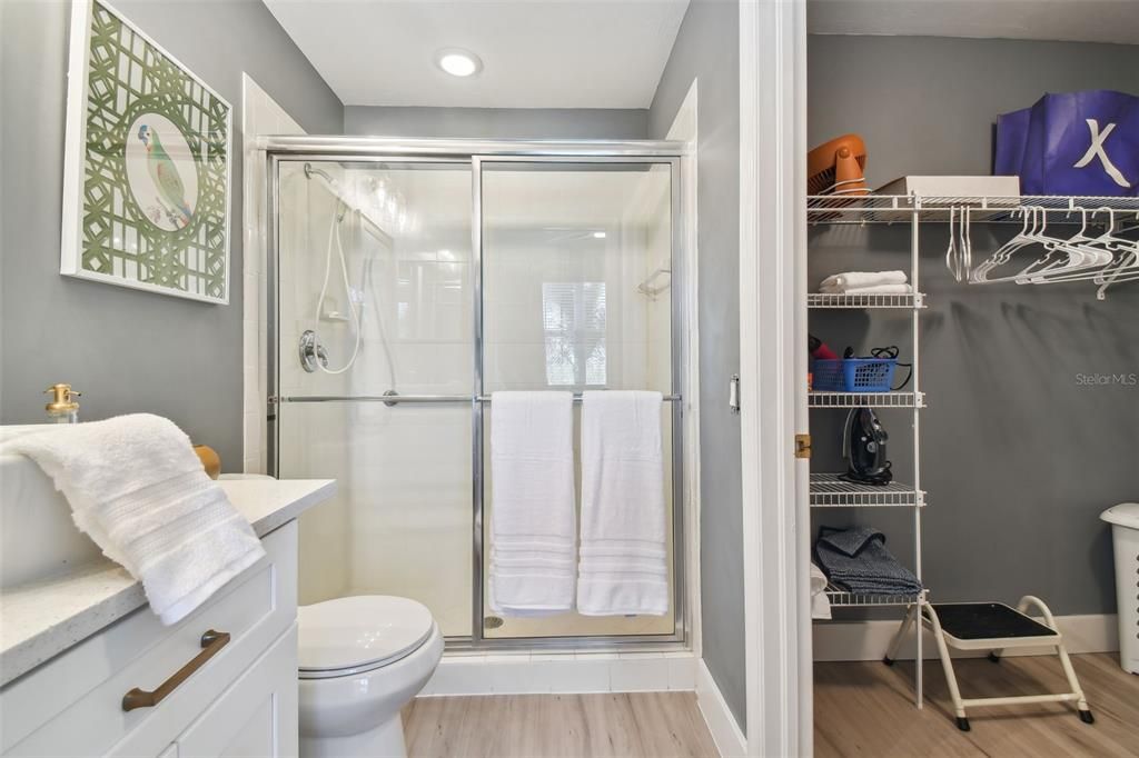 En Venta: $274,999 (2 camas, 2 baños, 809 Pies cuadrados)