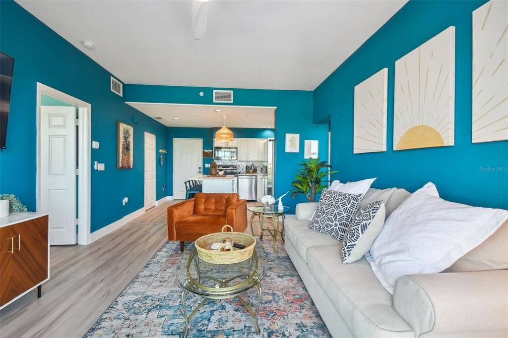 En Venta: $274,999 (2 camas, 2 baños, 809 Pies cuadrados)