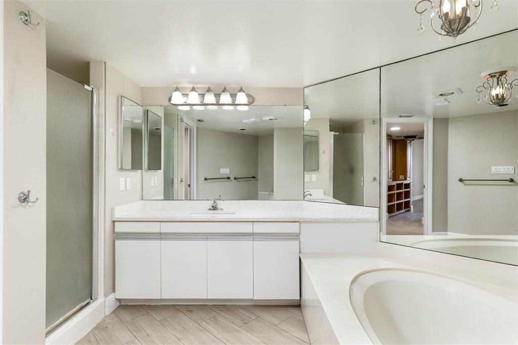 For Rent: $3,500 (2 beds, 2 baths, 1415 Square Feet)