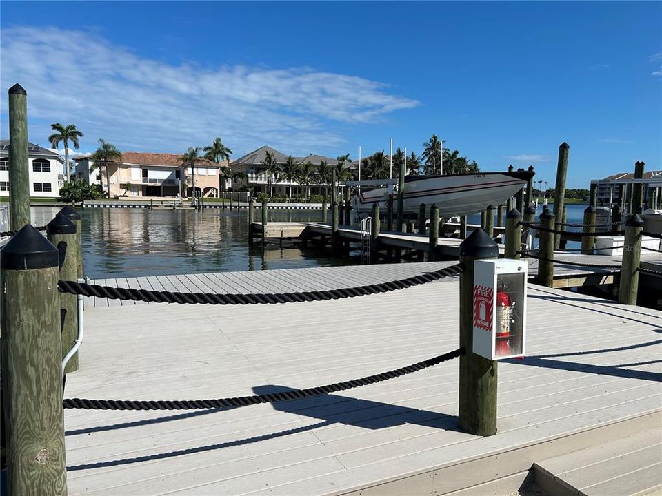 For Rent: $3,500 (2 beds, 2 baths, 1415 Square Feet)