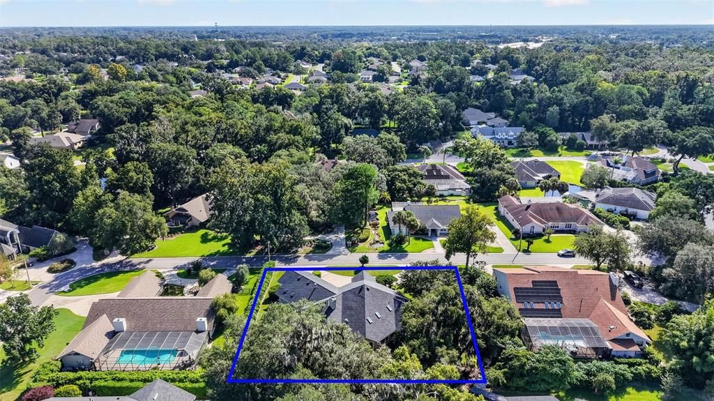 На продажу: $699,900 (3 спален, 2 ванн, 4127 Квадратных фут)
