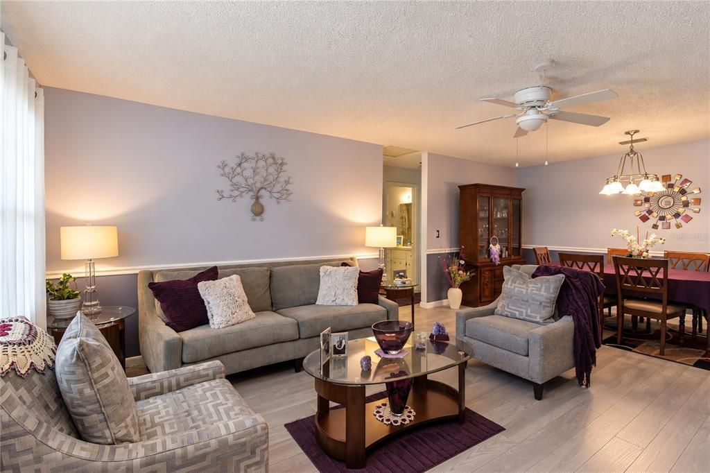 For Sale: $154,900 (2 beds, 2 baths, 1530 Square Feet)
