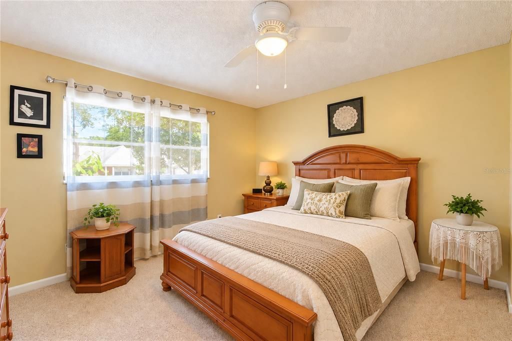 For Sale: $154,900 (2 beds, 2 baths, 1530 Square Feet)