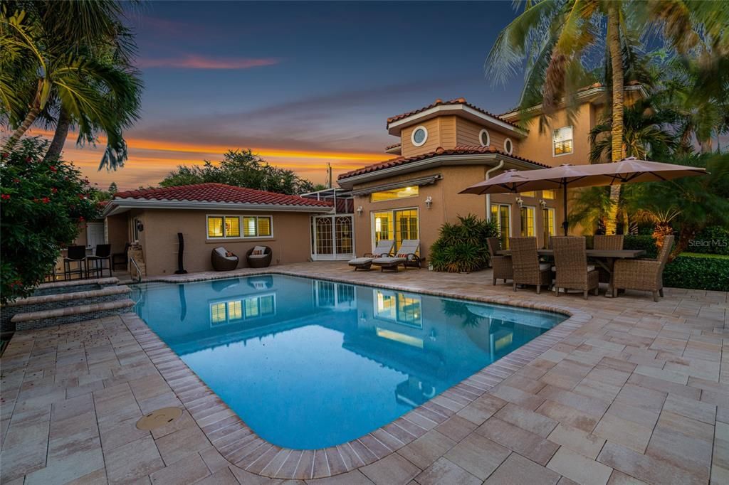 For Sale: $2,400,000 (5 beds, 4 baths, 3721 Square Feet)