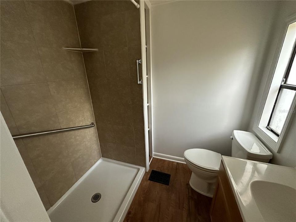 В аренду: $1,450 (2 спален, 2 ванн, 864 Квадратных фут)