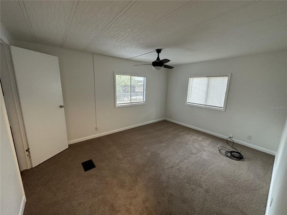 В аренду: $1,450 (2 спален, 2 ванн, 864 Квадратных фут)