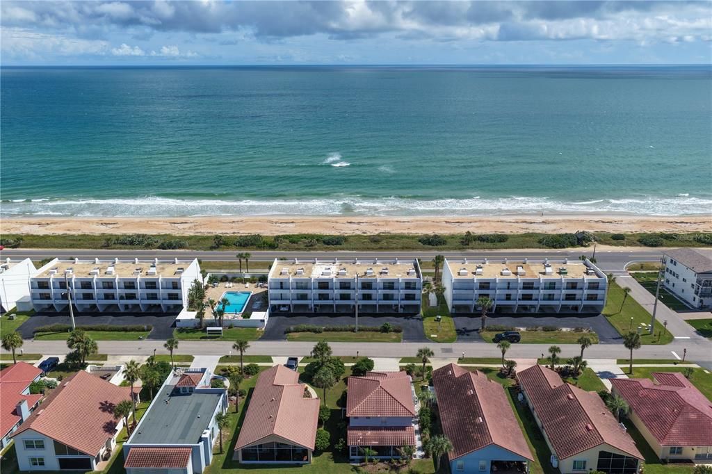 For Sale: $550,000 (2 beds, 1 baths, 1152 Square Feet)
