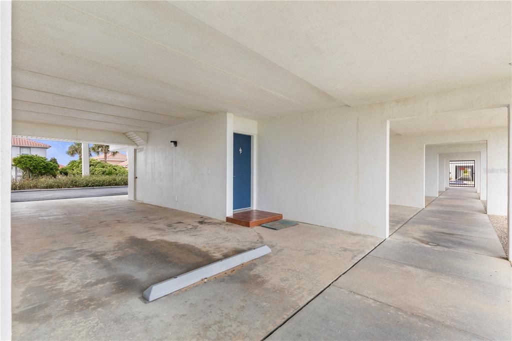 For Sale: $550,000 (2 beds, 1 baths, 1152 Square Feet)