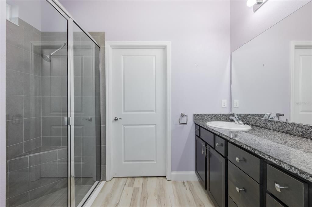 En Venta: $310,000 (3 camas, 2 baños, 1662 Pies cuadrados)