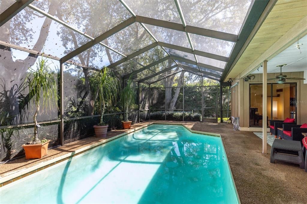 En Venta: $625,000 (3 camas, 2 baños, 2068 Pies cuadrados)