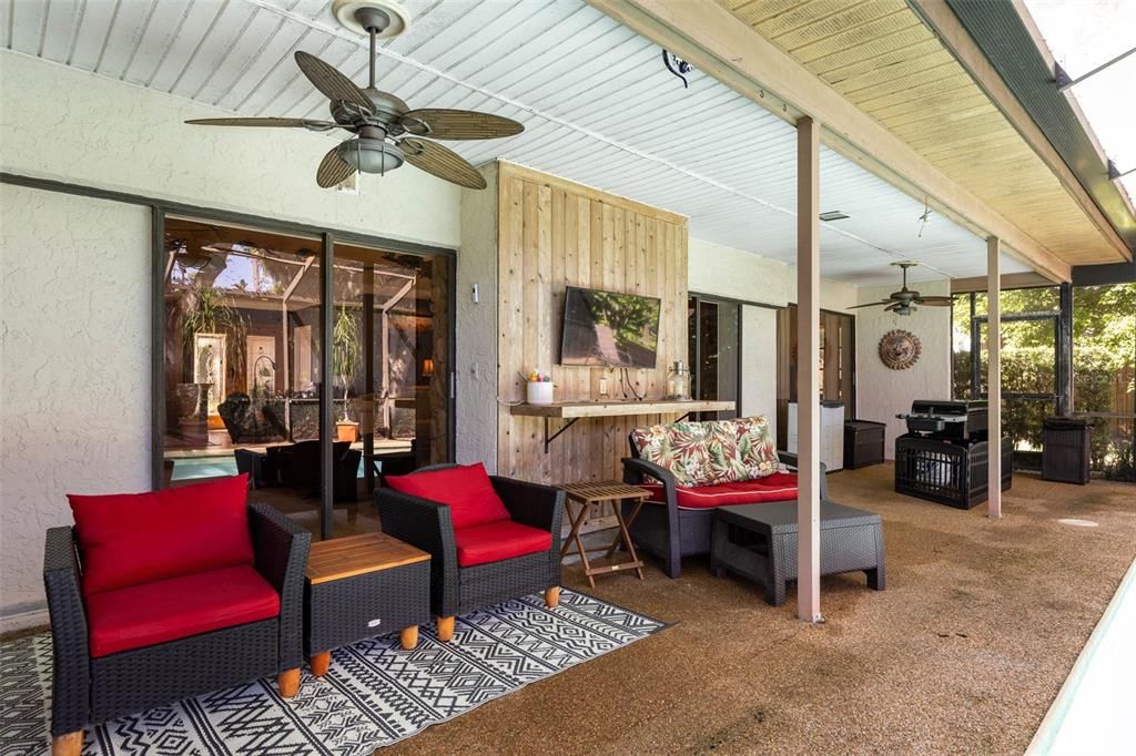 En Venta: $625,000 (3 camas, 2 baños, 2068 Pies cuadrados)