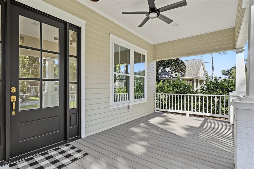 For Sale: $1,100,000 (3 beds, 2 baths, 1950 Square Feet)