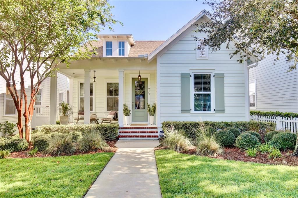 For Sale: $789,000 (3 beds, 2 baths, 1978 Square Feet)
