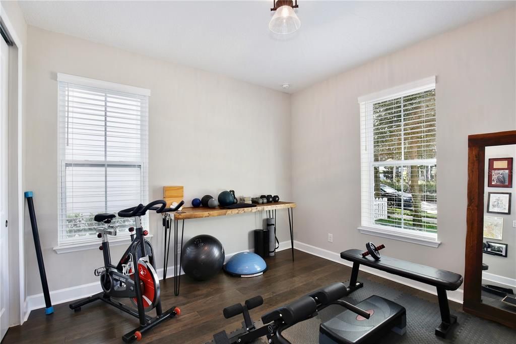 For Sale: $789,000 (3 beds, 2 baths, 1978 Square Feet)
