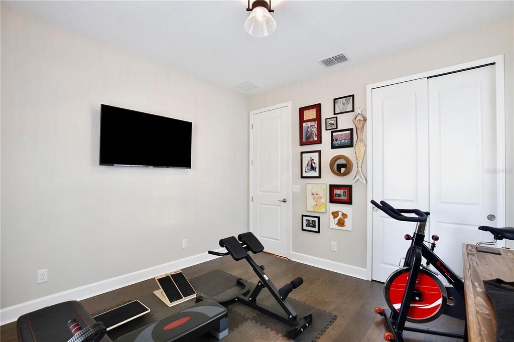 For Sale: $789,000 (3 beds, 2 baths, 1978 Square Feet)