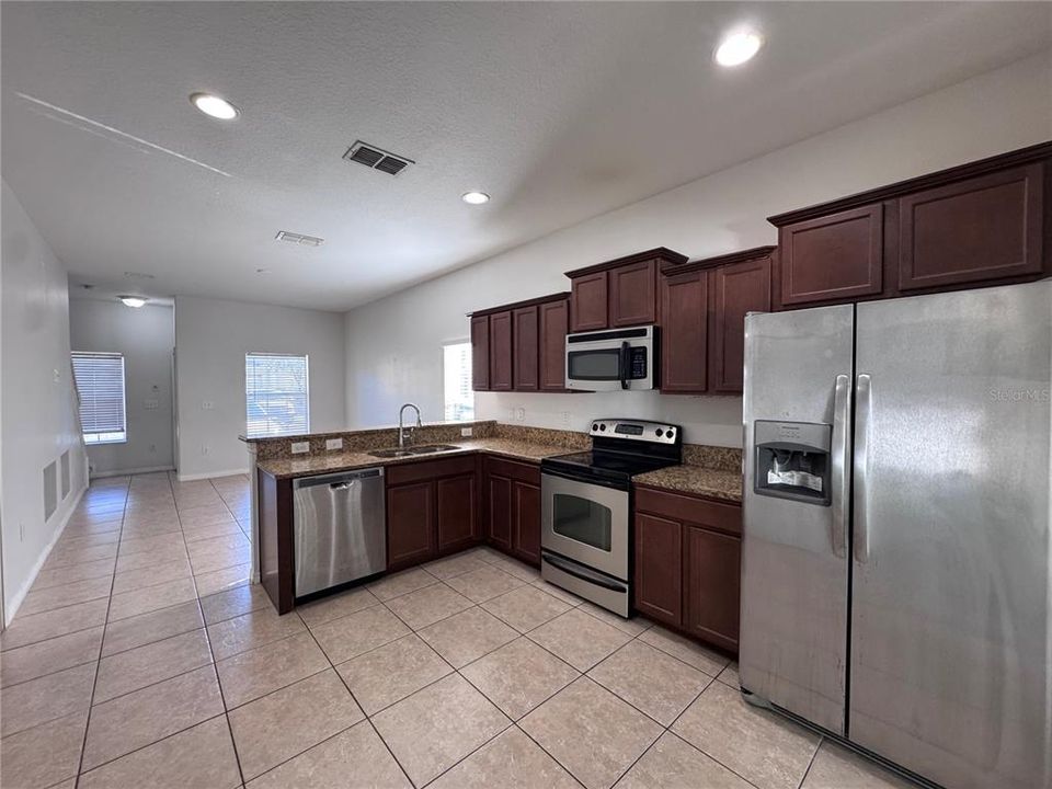 For Rent: $1,650 (2 beds, 2 baths, 1192 Square Feet)