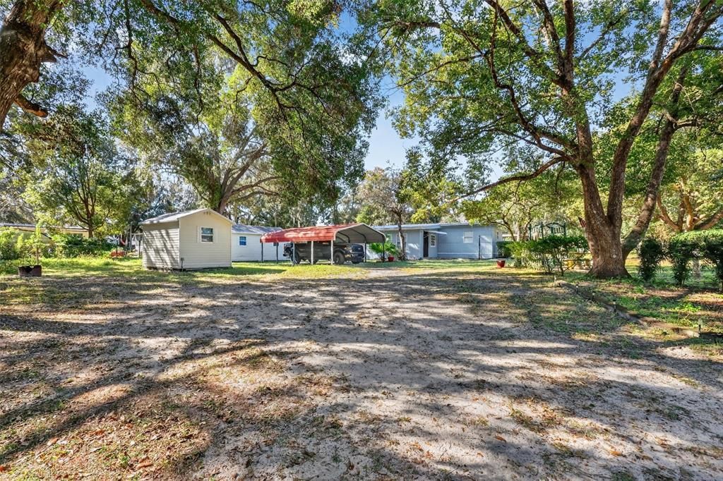 For Sale: $159,900 (2 beds, 2 baths, 792 Square Feet)