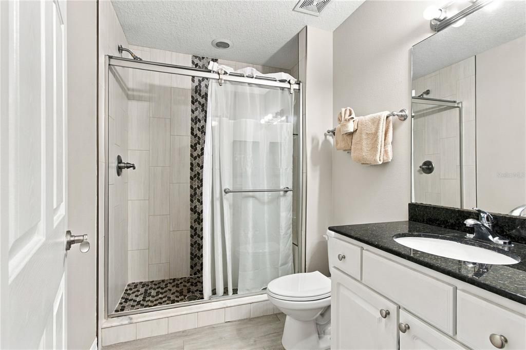 En Venta: $499,000 (2 camas, 2 baños, 767 Pies cuadrados)