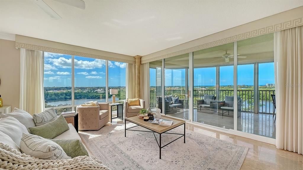 For Sale: $1,399,000 (3 beds, 3 baths, 2594 Square Feet)