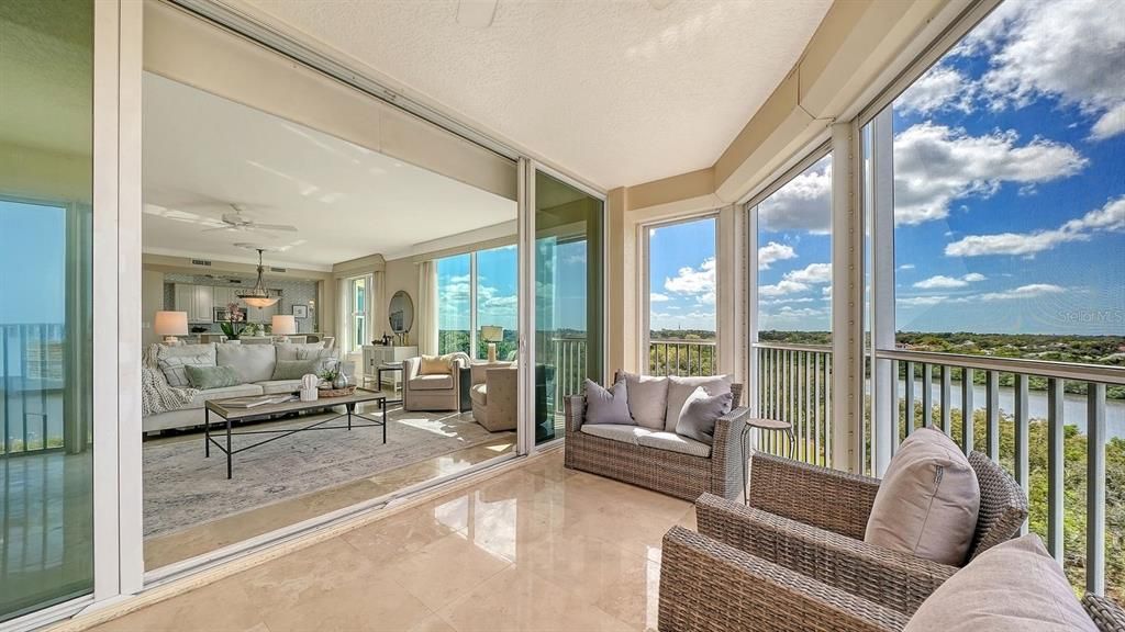 For Sale: $1,399,000 (3 beds, 3 baths, 2594 Square Feet)
