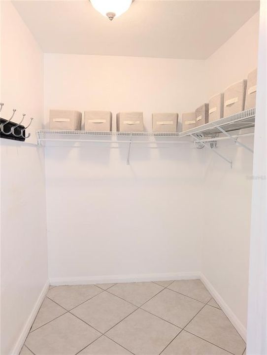 В аренду: $2,500 (2 спален, 1 ванн, 1364 Квадратных фут)