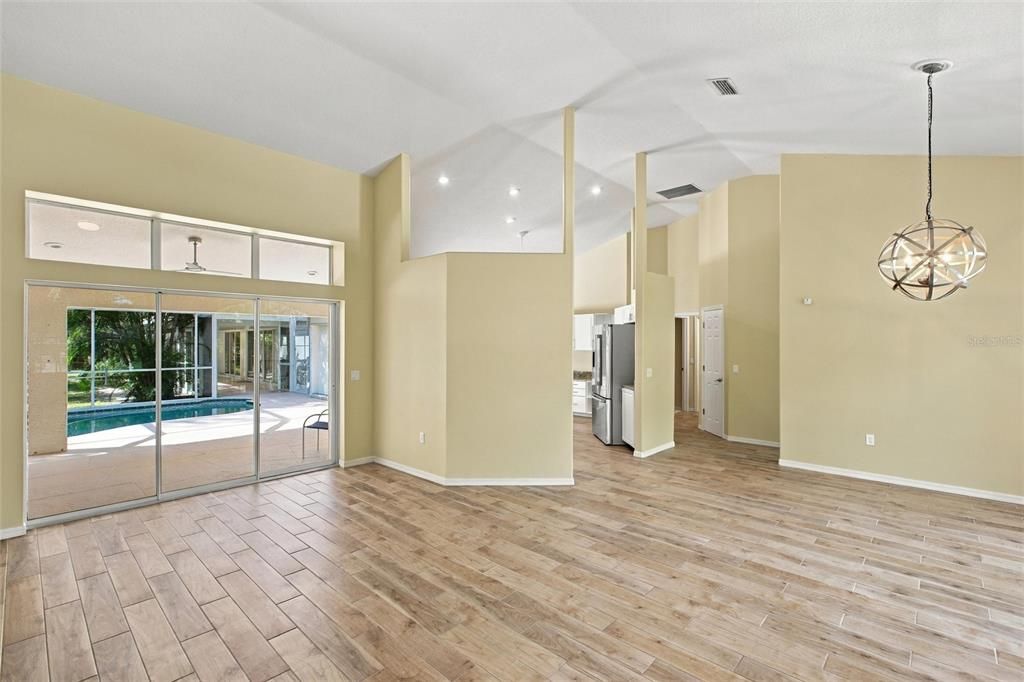 For Sale: $795,000 (3 beds, 2 baths, 2873 Square Feet)