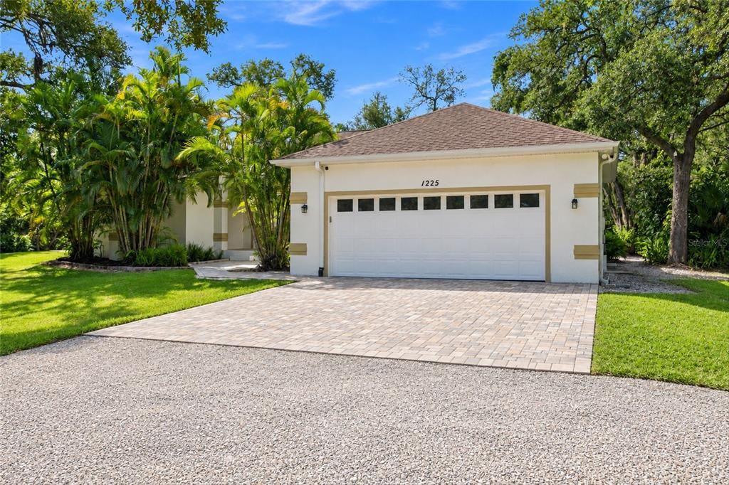 For Sale: $795,000 (3 beds, 2 baths, 2873 Square Feet)