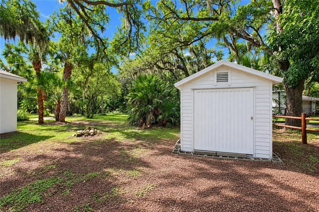 For Sale: $795,000 (3 beds, 2 baths, 2873 Square Feet)