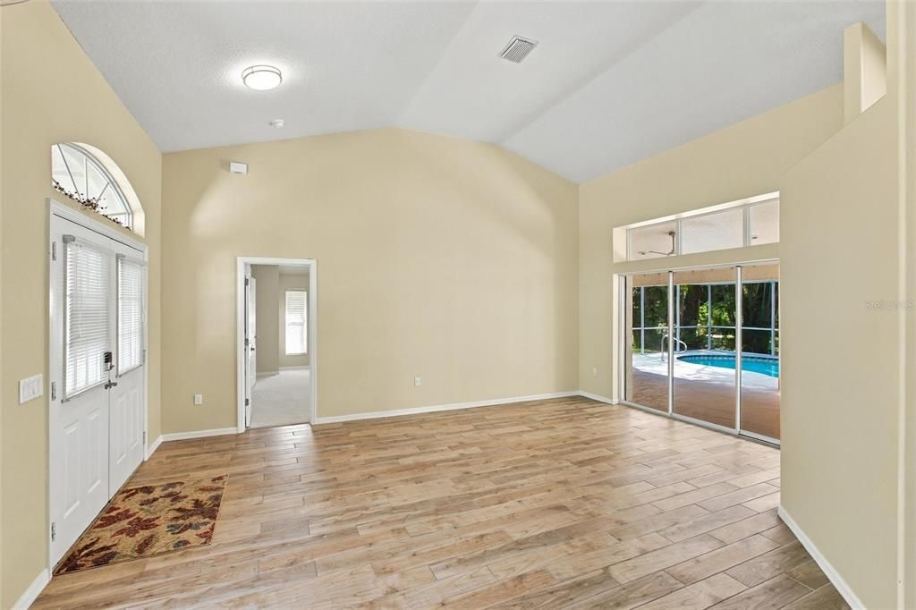 For Sale: $795,000 (3 beds, 2 baths, 2873 Square Feet)