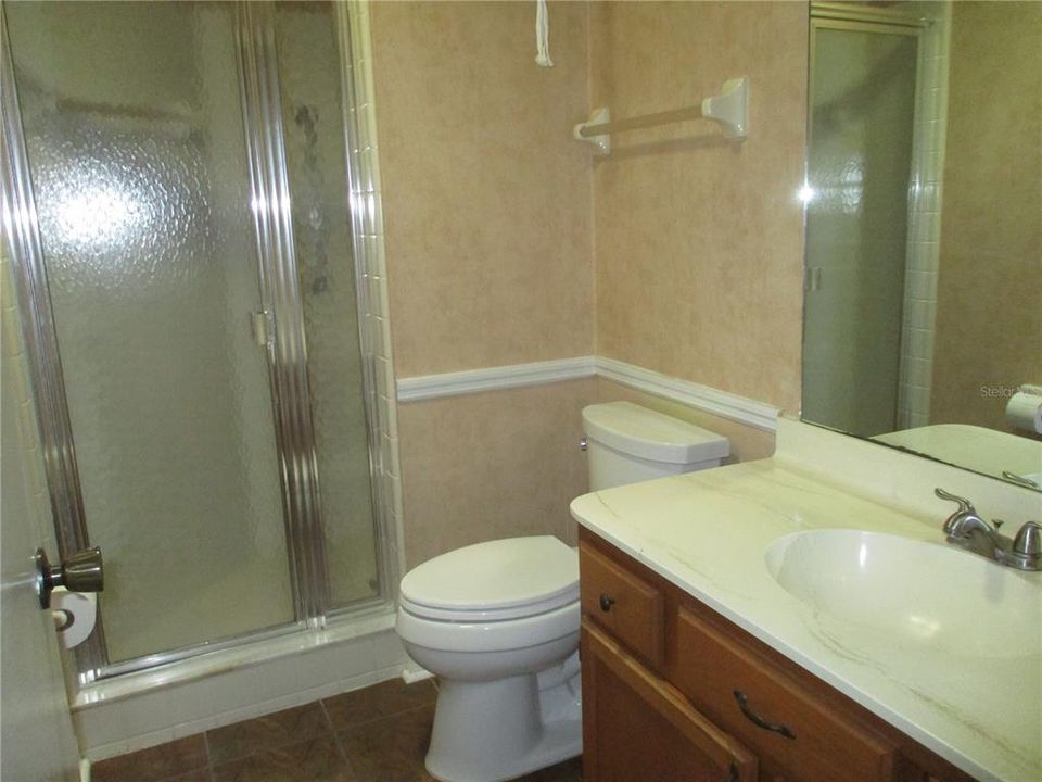 For Rent: $1,800 (2 beds, 2 baths, 1371 Square Feet)