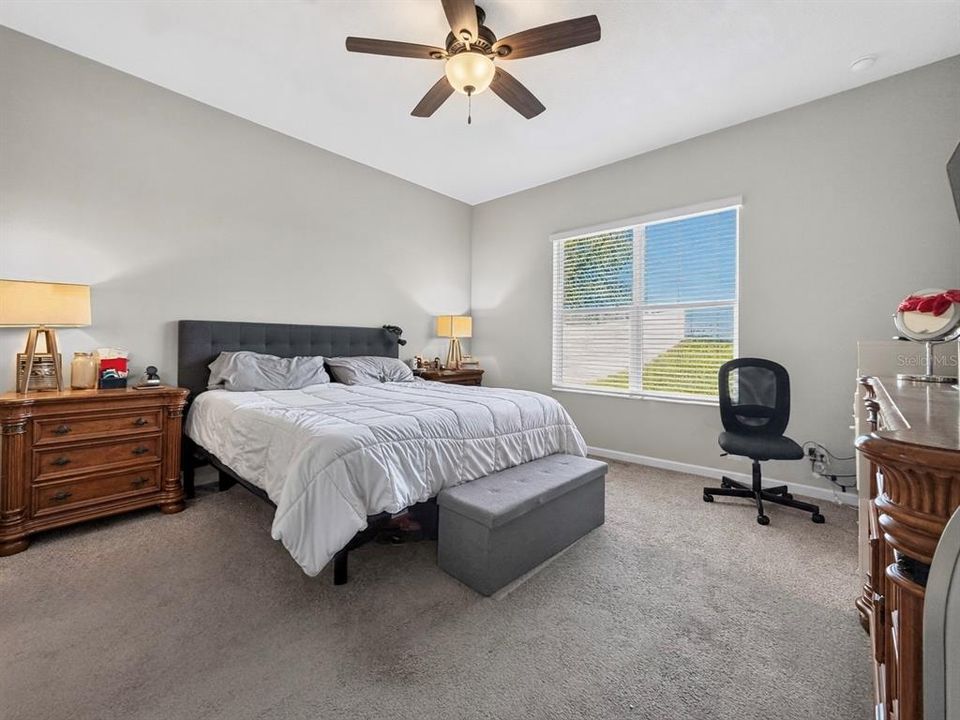 For Sale: $419,800 (3 beds, 2 baths, 1943 Square Feet)