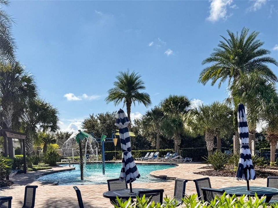 For Sale: $419,800 (3 beds, 2 baths, 1943 Square Feet)