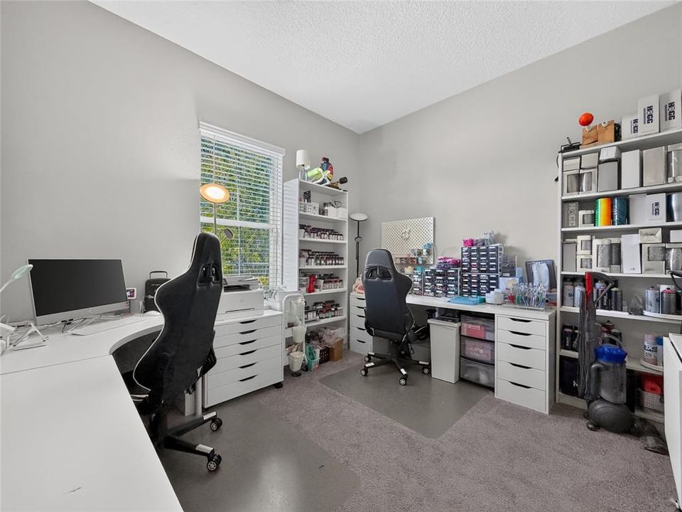 For Sale: $419,800 (3 beds, 2 baths, 1943 Square Feet)