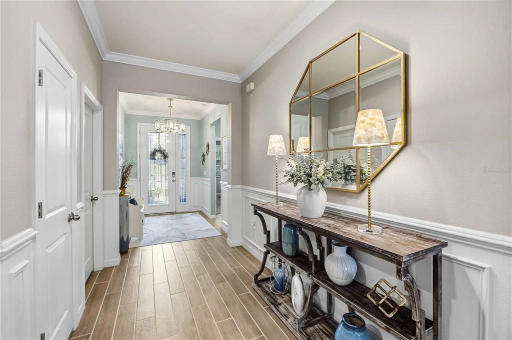 En Venta: $675,000 (4 camas, 2 baños, 2045 Pies cuadrados)