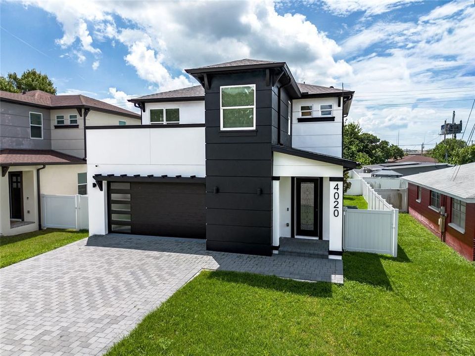 For Rent: $5,500 (4 beds, 3 baths, 2406 Square Feet)