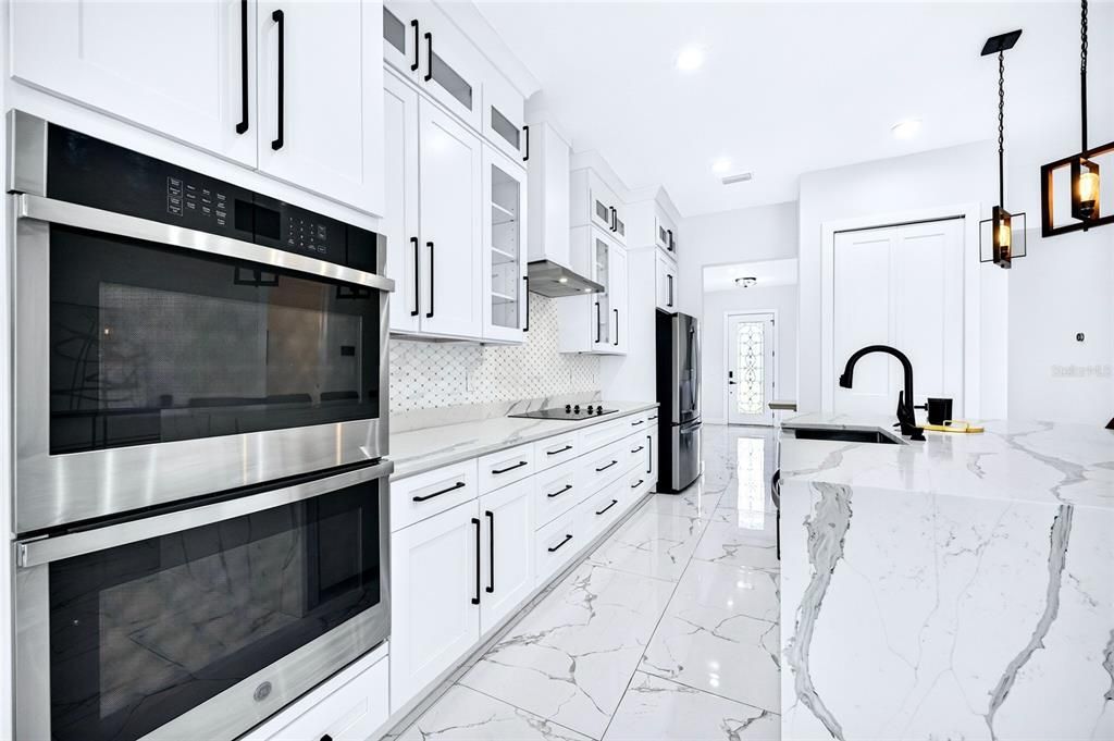 For Rent: $5,500 (4 beds, 3 baths, 2406 Square Feet)