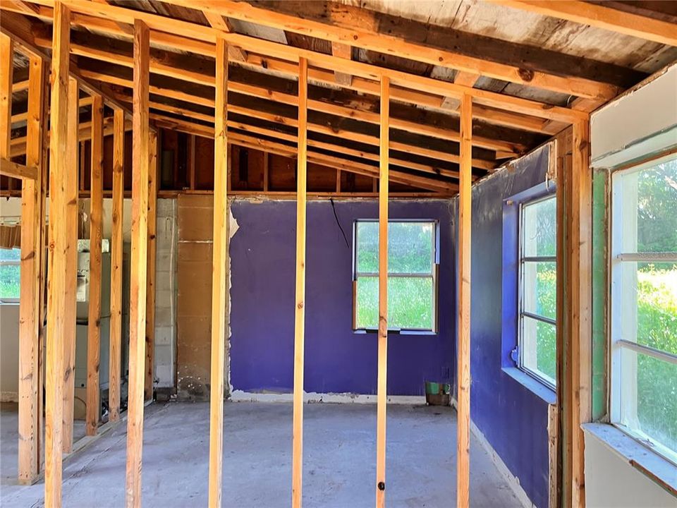 На продажу: $150,000 (2 спален, 1 ванн, 888 Квадратных фут)