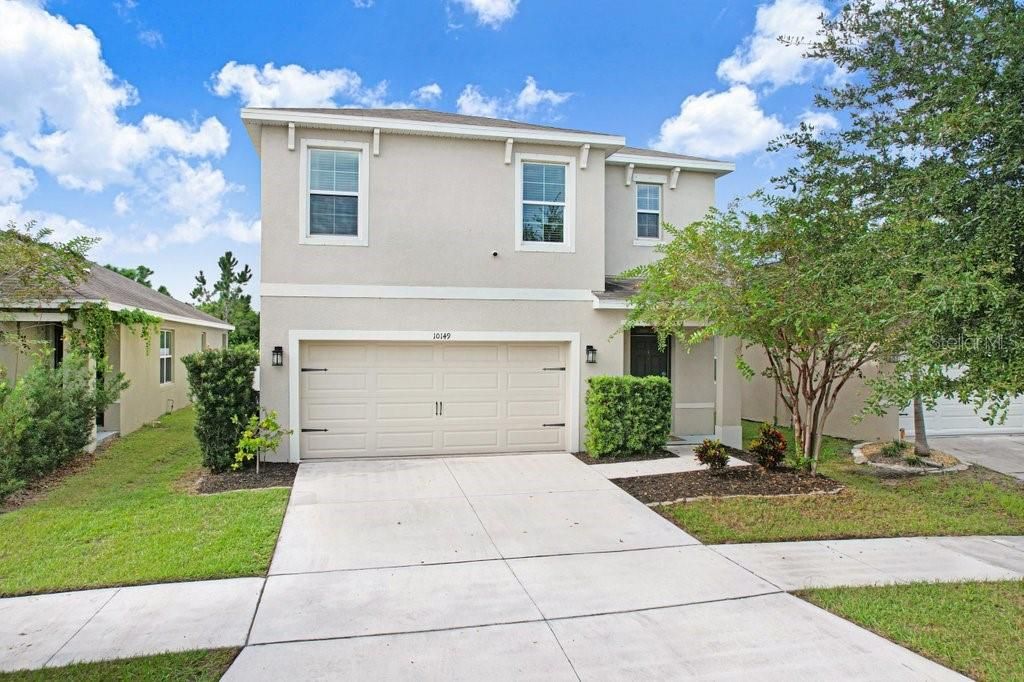 For Sale: $369,000 (5 beds, 3 baths, 2552 Square Feet)