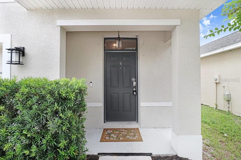 For Sale: $369,000 (5 beds, 3 baths, 2552 Square Feet)