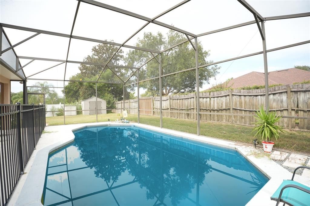 For Sale: $620,000 (5 beds, 3 baths, 2542 Square Feet)
