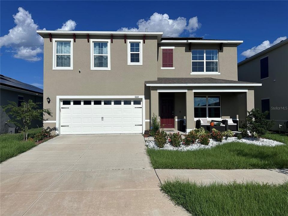 For Sale: $414,900 (5 beds, 3 baths, 2601 Square Feet)