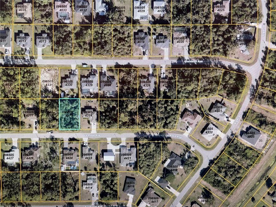 En Venta: $29,000 (0.23 acres)