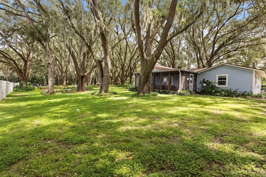 For Sale: $899,900 (3 beds, 1 baths, 1478 Square Feet)